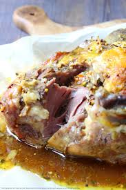 Ca y est le froid arrive, l'automne a pointé le bout de son nez. Palette De Porc Extra Tendre Braisee Au Jus Releve Aux Epices Les Epices Rient