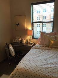 University Of Kentucky Dorm Room Apartment Bedroom Decor Apartment Decorating College Bedroom Dorm Room Inspiration