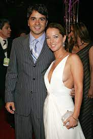 Riesige auswahl an cds, vinyl und mp3s. Asi Fue El Reencuentro Entre Luis Fonsi Y Adamari Lopez A 9 Anos De Su Divorcio