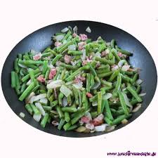 Grune Bohnen Als Beilage Bohnenrezept Mit Bild Rezept Grune Bohnen Grune Bohnen Kochen Grune Bohnen Mit Speck