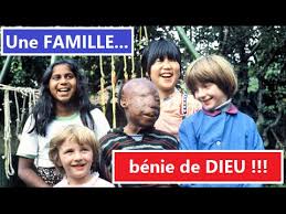 Livres, bd, ebooks, films et séries. Emouvante Famille Benie Par Dieu Un Temoignage Chretien Puissant Youtube
