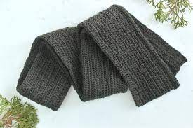 This mosaic design features rows of staggered footballs separated by doric columns. Men S Classic Winter Scarf Free Crochet Pattern