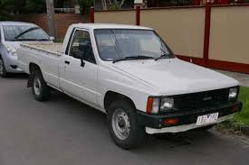 Export paperwork, shipping to any major port. Used Toyota Hilux For Sale In Dubai Uae Dubicars Com