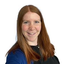 Eileen Falcon's Instagram, Twitter & Facebook