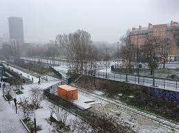 Драма, комедия в главных ролях: Debut Des Chutes De Neige Sur Paris Photolive Toutes Les Photos Meteo En Temps Reel Infoclimat