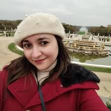 Se llama seseo y si recuerdo bien, leí que cuando los españoles llegaron a  América no se diferenciaba entre la s/z/c. O sea, el seseo era la norma. El  ceceo era regional