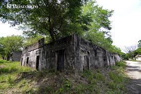 La fotografía de la joven habitante de la ciudad, omayra sánchez atrapada entre escombros, se convirtió en un emblema de la ineficiencia de las autoridades y tuvo difusión a nivel mundial. Armero 30 Anos De Una Tragedia Elpais Com Co