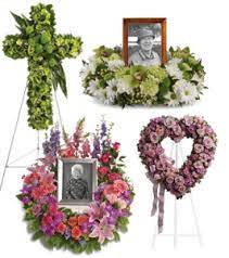 Sacred space memorial is centrally located near historic san jose, nearby the important landmarks of santa teresa county park and coyote creek parkway. Sunnyslope Floral Memorial Service Flower Ideas Grandville Mi 49418 Ftd Florist Flower And Gift Delivery