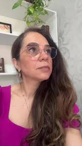 Elae Escondeu Sua Aparência Por 30 Anos