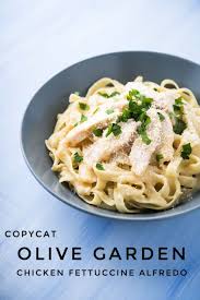 Copycat Olive Garden Chicken Fettuccine Alfredo With Authentic Alfredo Sauce Recipe In 2020 Olive Garden Chicken Fettuccine Alfredo Recipe Olive Garden Chicken Alfredo Recipe Chicken Fettuccine