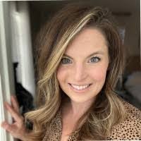 Jenny Meyer's Instagram, Twitter & Facebook