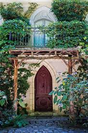 Maison De Chateaubriand France Old Doors Beautiful Doors Cool Doors