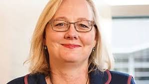 Annette Hurst's Instagram, Twitter & Facebook