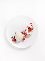 Culinaire Blanc Coco Dessert Gastronomique Desserts A L Assiette Culinaire