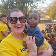 Fiona Gleeson will be chatting with @curry.fran this morning