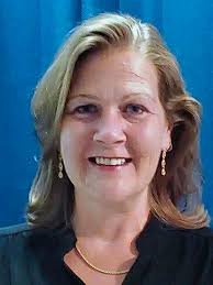 7 candidates compete for 4 seats