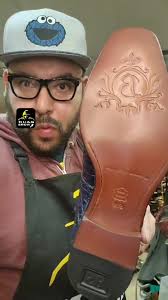 Girl Fixing Shoe Vs Show