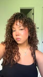 I am an Easton, Massachusetts -based model looking to build my portfolio. I  am open to TFP. I don't mind traveling as well! I would also love to  connect with Mua, designers,