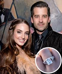 In a plethora of all shapes and sizes, we round up the rings that rocked this summer. The Best Celebrity Engagement Rings Instyle