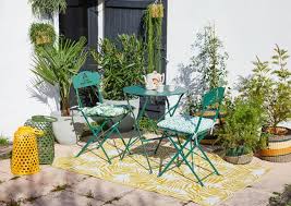 Ce projet semble être un succès immédiatement après que nous avons terminé il, mais la semaine suivante, que la météo un de mes amis avait quelques cadres métalliques pour chaises de patio ronde. Chaise De Jardin Selection De Fauteuils Exterieurs Resistants Cote Maison
