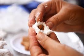 Không những ngon, món cá trôi kho riềng này còn rất bổ dưỡng nữa, đặc biệt hữu dụng trong việc bồi bổ cơ thể khi ốm dậy, suy nhược hay bị phù đây sẽ là cách để bạn bảo vệ an toàn cho sức khỏe của cả gia đình đấy. G3vk1ziy8cgapm