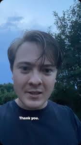 Suzanne Ellery's Instagram, Twitter & Facebook