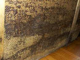 Le tissu toile de jute est idéal pour la confection de sacs ainsi que pour votre décoration. Renovation D Une Ancienne Malle En Bois