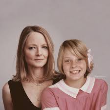 Jodie foster is currently married to alexandra hedison. Jodie Foster Bygonely