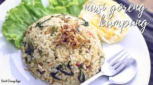 Penampilan boleh sederhana, tetapi resep nasi goreng kampung yang satu ini harus anda coba. Resepi Nasi Goreng Kampung Mudah Simple Kampung Fried Rice Recipe Youtube