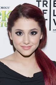 Fans Accuse Vogue And Ariana Grande Of Darkening Her Skin Color