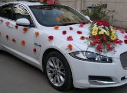 It can be used for a wedding, birthday, baby shower or engagement parties. Wedding Cars Amritsar Beas Luxury Wedding Cars On Rent Hoshiarpur Car Rentals