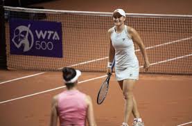 Serene hesri, 25 instagram star. Marketa Vondrousova L Und Weltranglisten Dritte Simona Halep Stuttgarter Nachrichten