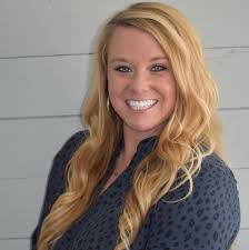 Kayla Sasser's Instagram, Twitter & Facebook