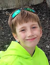 Thomas Cale's Instagram, Twitter & Facebook