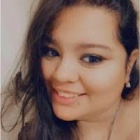 Laura Deleon's Instagram, Twitter & Facebook