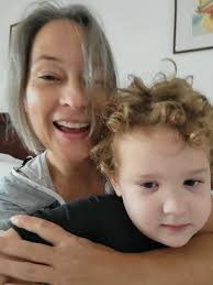 𝗟𝗲𝘁'𝘀 𝗪𝗲𝗹𝗰𝗼𝗺𝗲 𝗢𝘂𝗿 𝗡𝗲𝘄 𝗠𝗲𝗺𝗯𝗲𝗿𝘀!! 𝗕𝗲𝗺-𝗩𝗶𝗻𝗱𝗼𝘀  𝗔𝗺𝗶𝗴𝗼𝘀! 🌟 Relocating to Portugal made easy! 🌍🇵🇹 ✨ Let us take  care of your move to this beautiful country called Portugal!✨ 🔸 RELOCATION  SERVICES 🔸