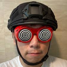 Andrew Que (@andrewque666)