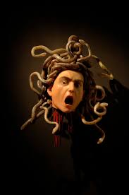 Risultati immagini per caravaggio le due meduse