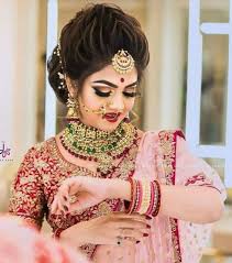 15 Best Indian Bridal Hairstyle Ideas For 2019 Inspired From Celeb Weddings Ethinify Indian Bridal Hairstyles Indian Bride Hairstyle Bridal Hair Buns