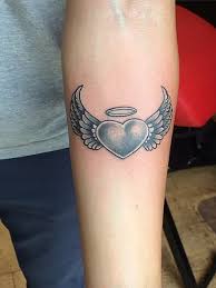 Feb 01, 2021 · angel back tattoo. 20 Cool Angel Wing Tattoos For Men In 2021 The Trend Spotter