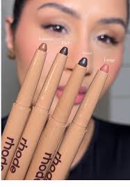 Discover the Best Rhode Skin Peptide Lip Shapes