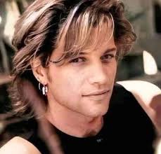 How handsome is he ???♥️♥️♥️♥️♥️♥️♥️♥️♥️