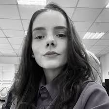 Michelle Pértile (@michellepertilee) • Instagram photos and videos