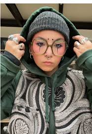 Ootd- green hoodie 🦖 #fyp #ootd #winterootd #lookoftheday #drmartens  #fashioninspo #makeuplook #tattoo