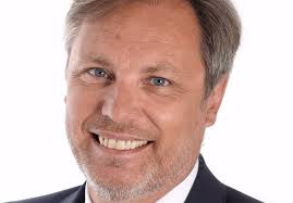 Laurent Boucher (BNP Paribas Real Estate Advisory) : « Le marché de  l'immobilier d'entreprise est bien orienté pour 2017 »