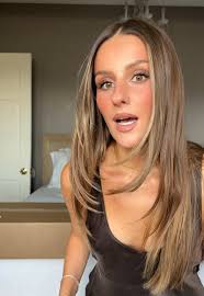 Julia Kendal Aritzia