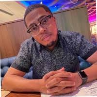 90+ "Leo Ellis" profiles