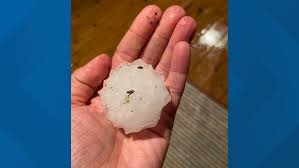 Hail pounded eight states yesterday and threatens more of the country tonight as this weather phenomenon seems able to create ice balls in all sizes. Golf Ball Sized Hail Reported In The Metro Area Kare11 Com