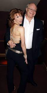 Bonita melody lysette bonnie langford (born 22 july 1964), is an english actress, dancer and entertainer. Bonnie Langford Husband How Marriage Ended In Tatters Over Unreasonable Behaviour Celebrity News Showbiz Tv Express Co Uk