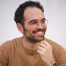 David Sousa's Instagram, Twitter & Facebook